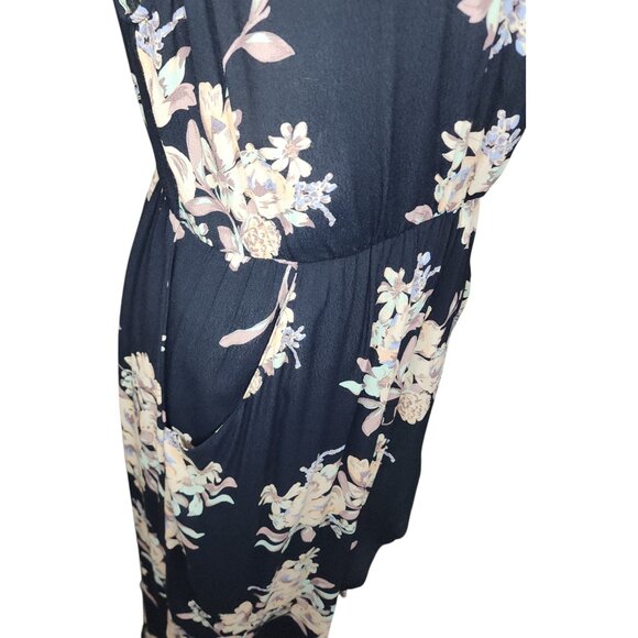 ASTR Floral Wrap Vneck High Slit Asymmetrical Maxi Dress Size Medium - Picture 10 of 15